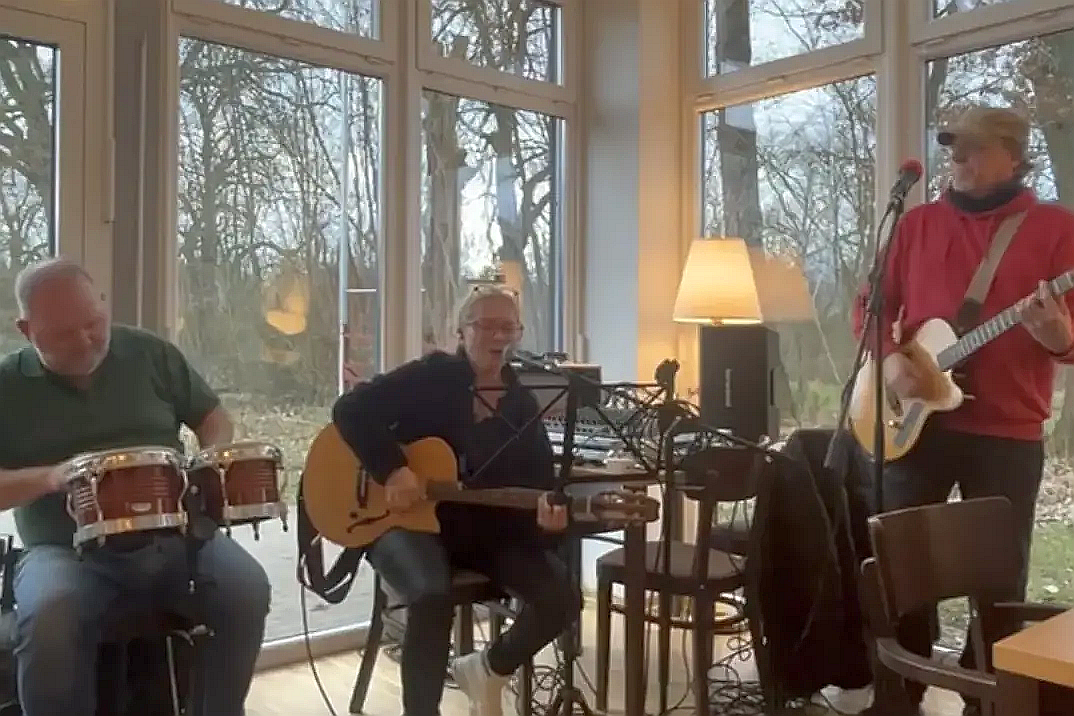 Inklusions-Treff mit Live-Musik (ReView)